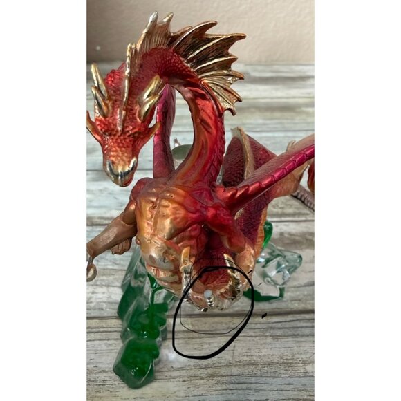 Franklin Mint Michael Whelan Guardian of the Crystal Cave Dragon Figurine - Picture 2 of 16